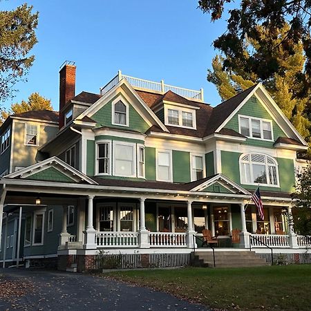 Franklin Manor Bed And Breakfast Saranac Lake Exterior photo